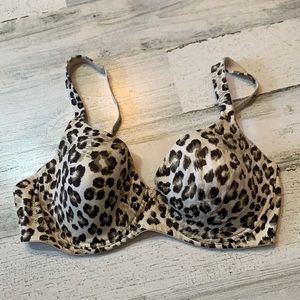 36C Victoria’s Secret Cheetah Bra